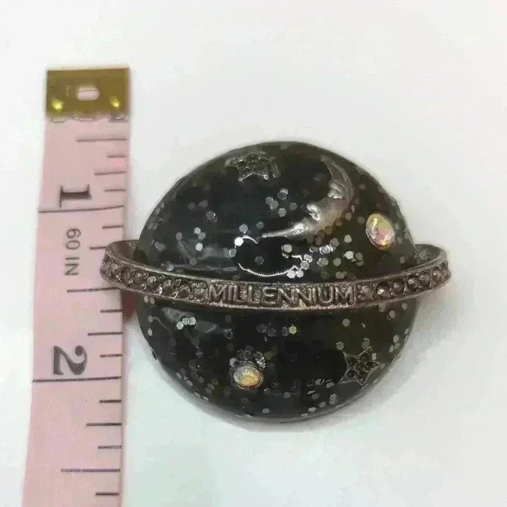 Black Vintage celestial planet Pin brooch C46 - Picture 5 of 5